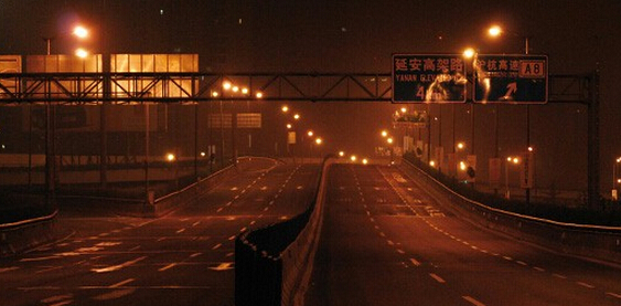 Shanghai Inner Ring Road sostituita da nuove luci a LED a risparmio energetico del 50%